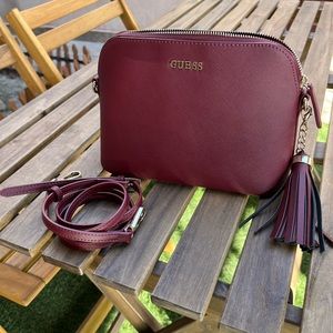 Small Guess crossbody